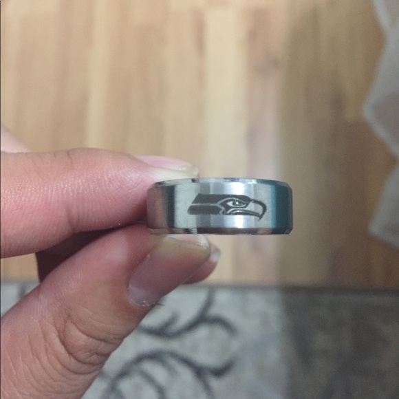 Silver Seattle Seahawks Ring - Picture 2 of 4